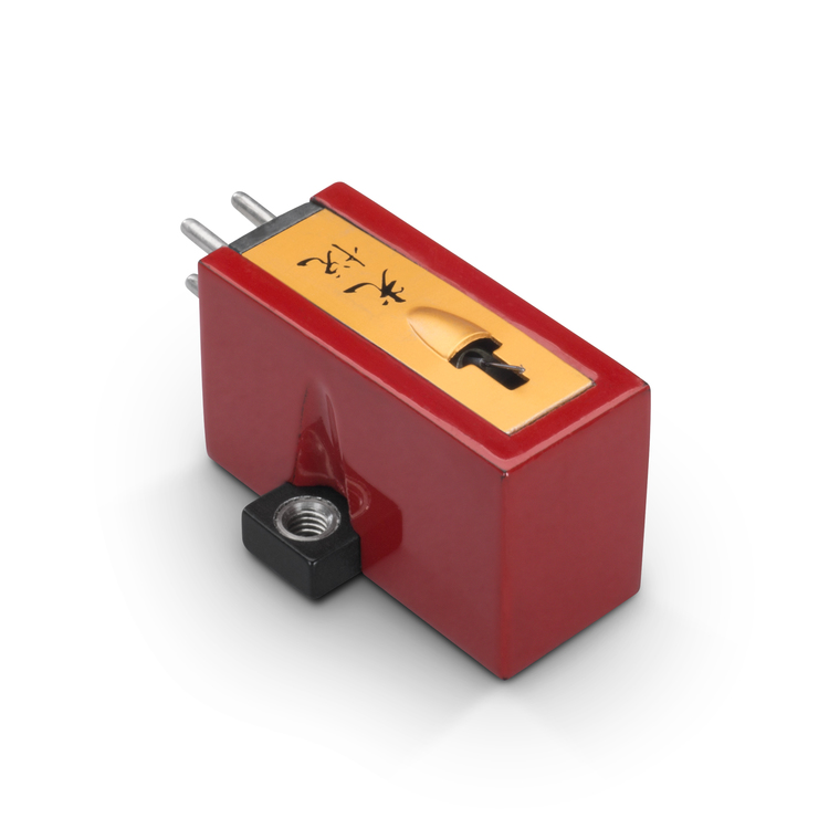 The Koetsu Urushi Vermillion MC phono cartridge has a low output and is ideal Jazz, Classical and Acoustic genres.