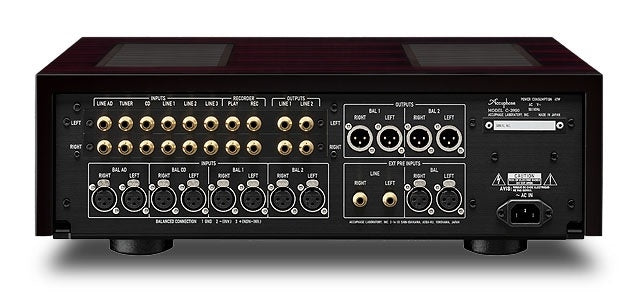 Accuphase C-3900 represents the top of the line from some of the worlds best audio engineers! Stunning!!!