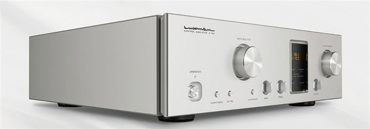 The Luxman C-10x is a premium preamplifier for high end audio listeners&gt;