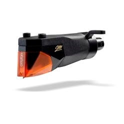 2M Bronze adds even more details and resolution but in a very evenhanded way that pays respect to all elements