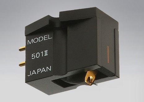 A great turntable system with the TEAC TN-5B, Shelter 501 Phono Cartridge and the Sutherland Insight Phono Stage for excellent vinyl listening without breaking the bank!