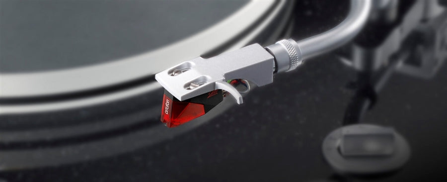 A\The TEAC TN5B is an excellent turntable system complete with an Ortofon 2M Red cartridge!