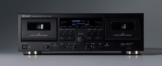 The TEAC W1200B is a high quality versatile Cassette player/recorder