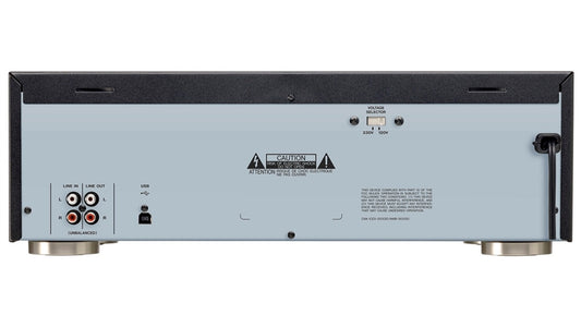 The TEAC W1200B is a high quality versatile Cassette player/recorder