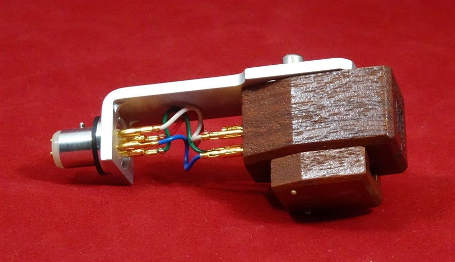 Our Demo Grado Platinum 3 high output mounted on an Ortofon headshell