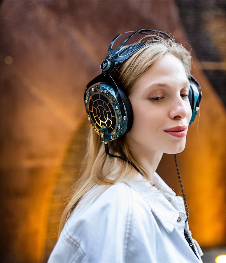 ヘッドホン Verum2 / Verum Audio The Verum 2 Planar Magnetic headphone from the Ukraine! – TTVJ Audio