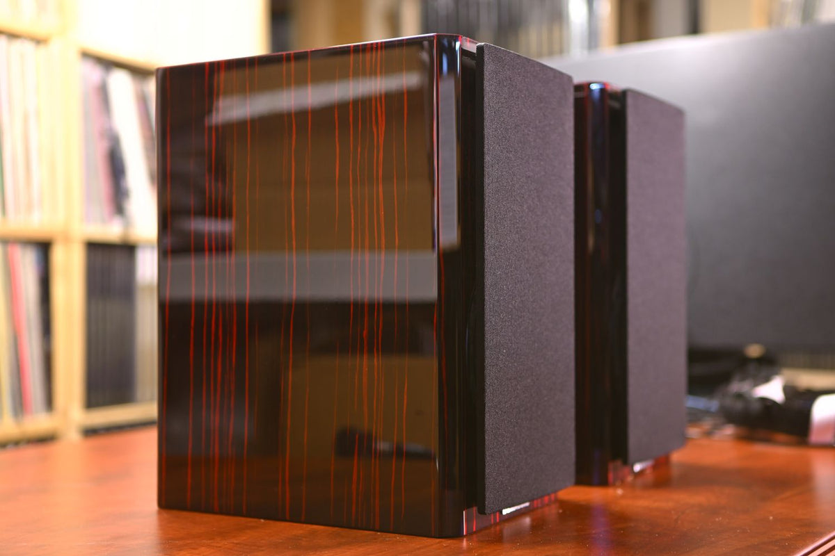 Dynaudio Special Forty Bookshelf Speakers DEMO