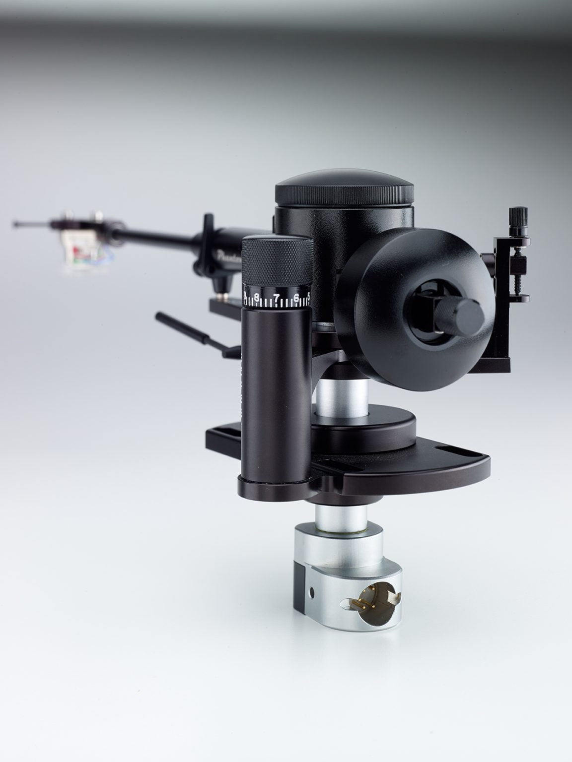 Graham Engineering Phantom III Unipivot Tonearm